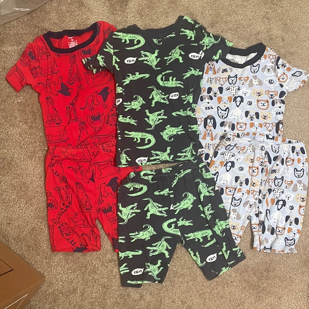 Lot of 3 boys pajamas shorts sets